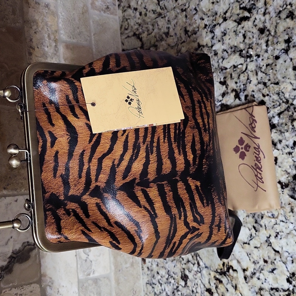 Patricia Nash Novella Frame Bag